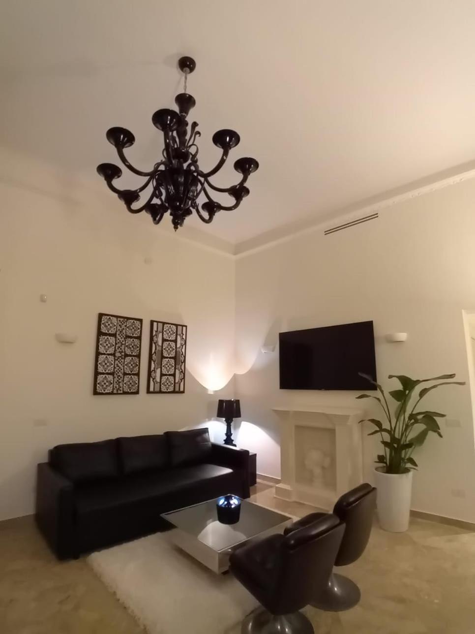 Bari Downtown Luxury Apartment Εξωτερικό φωτογραφία