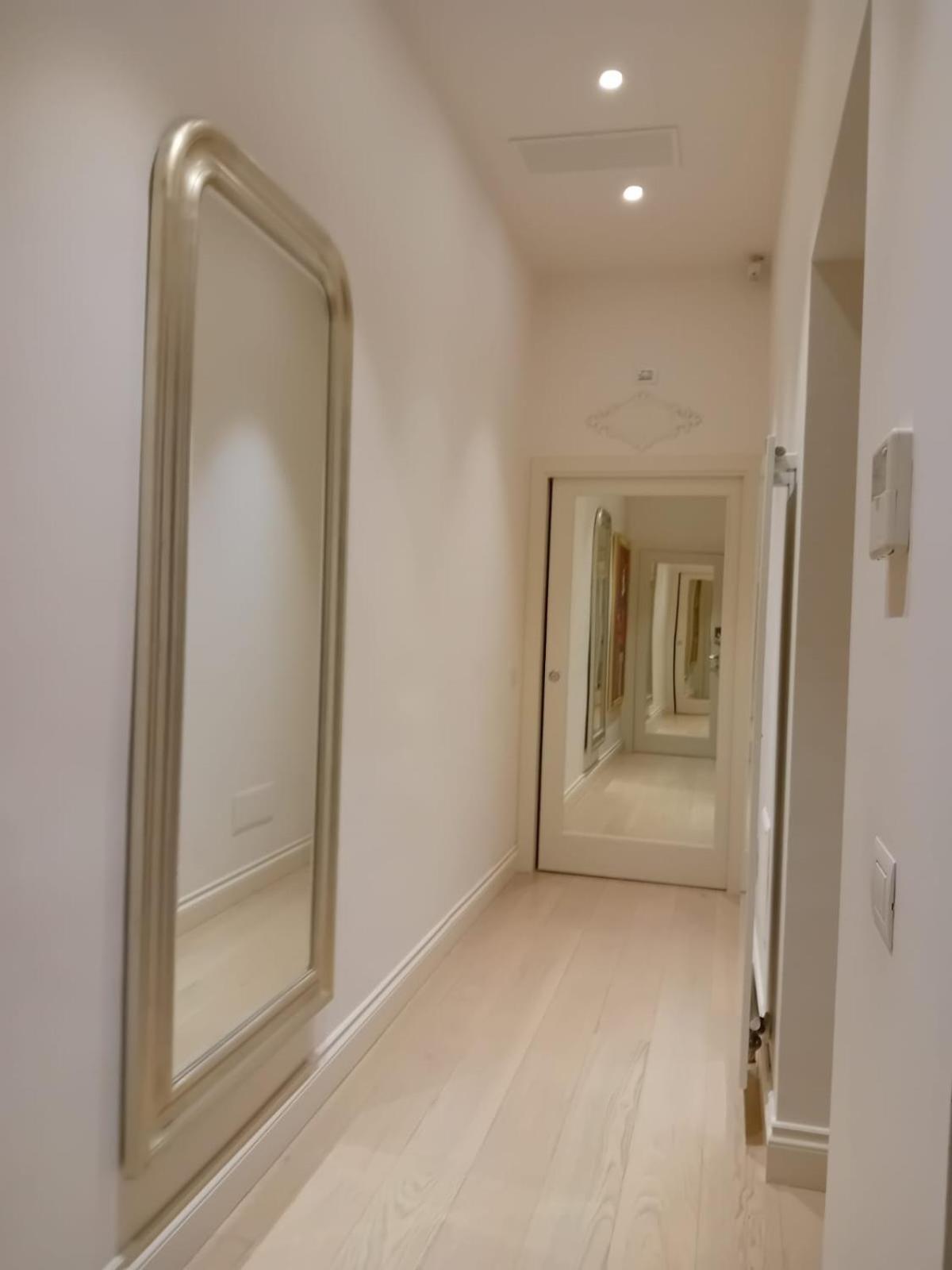 Bari Downtown Luxury Apartment Εξωτερικό φωτογραφία
