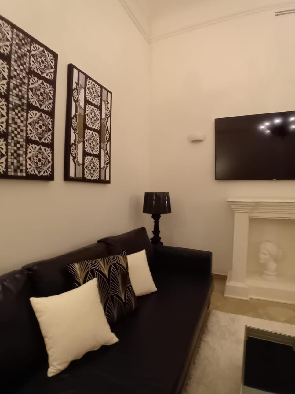 Bari Downtown Luxury Apartment Εξωτερικό φωτογραφία
