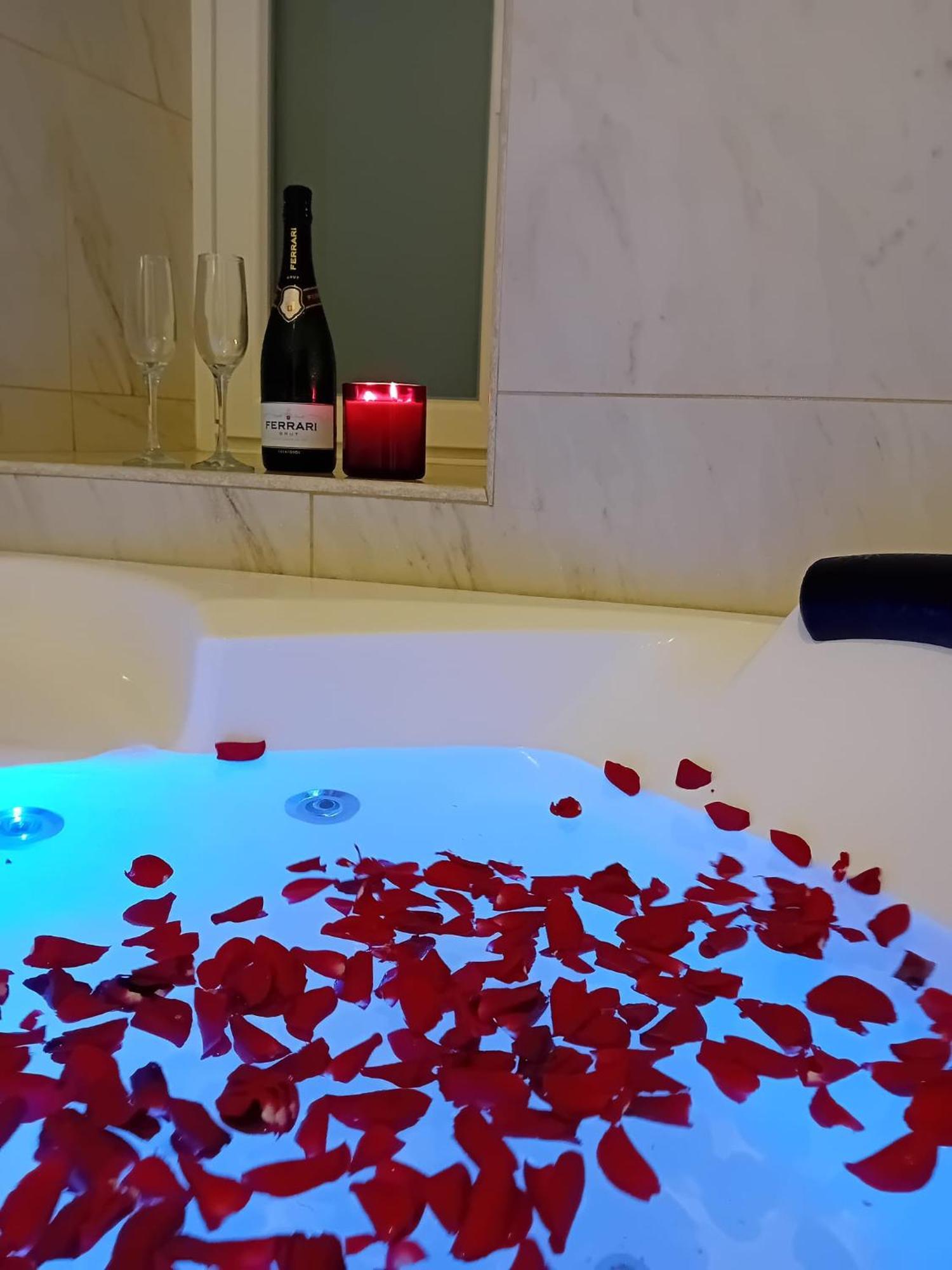 Bari Downtown Luxury Apartment Εξωτερικό φωτογραφία