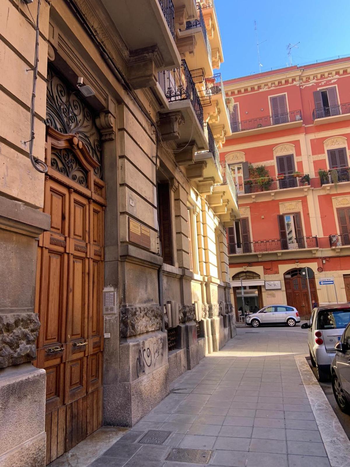Bari Downtown Luxury Apartment Δωμάτιο φωτογραφία